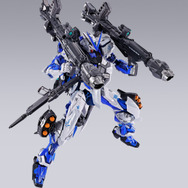 これが“最新”の「METAL BUILD ガンダムアストレイブルーフレーム