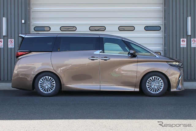 40系ヴェルファイア、アルファードハイブリッド／ヴェルファイア