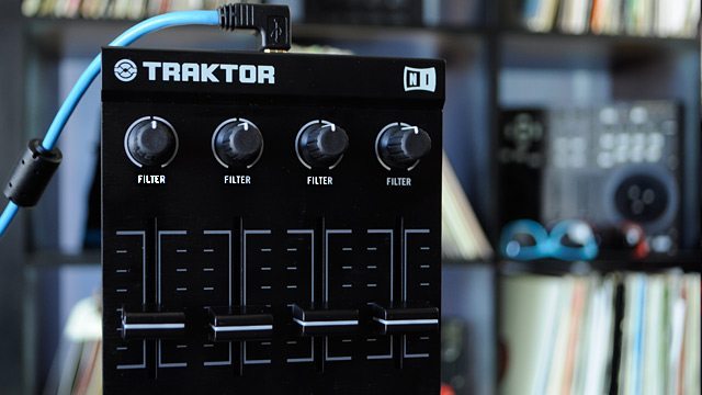 Review: Native Instruments Kontrol F1 and Traktor 2.5 - DJ TechTools
