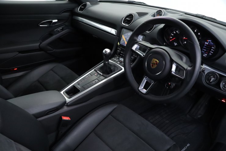 ポルシェ 718 Cayman 6MT Sport-Chrono PKG GTスポーツステアリング