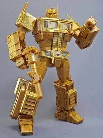MP-10 Optimus Prime Convoy Golden Lagoon Exclusive Version