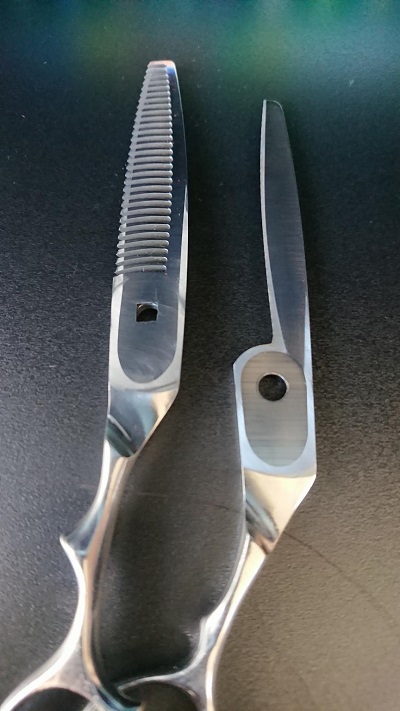 レオックス 柳生（REOX YAGYU）メンテナンス | 理美容ハサミ研ぎ専門店