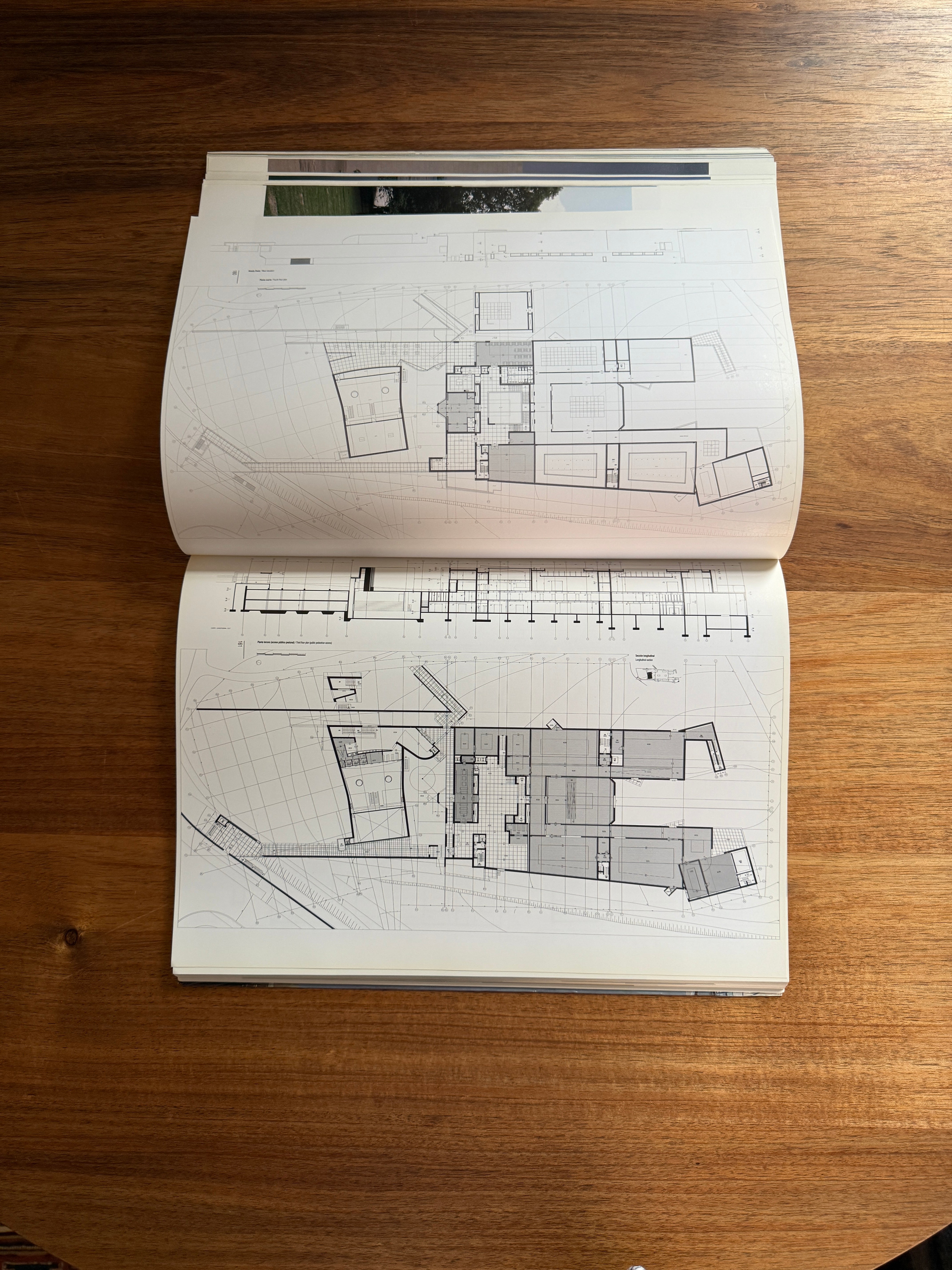 El Croquis: Alvaro Siza 1995-1999 – Sams Book Shop