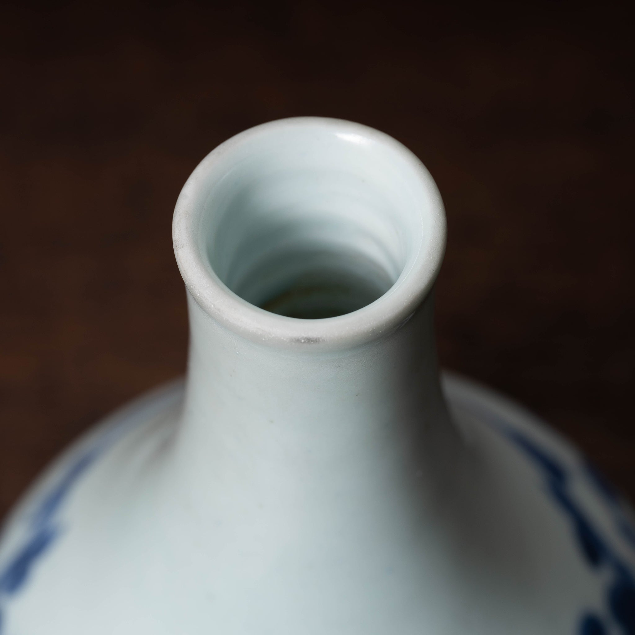 李朝 分院染付寿字草花文瓶 – 燦禾 SANKA