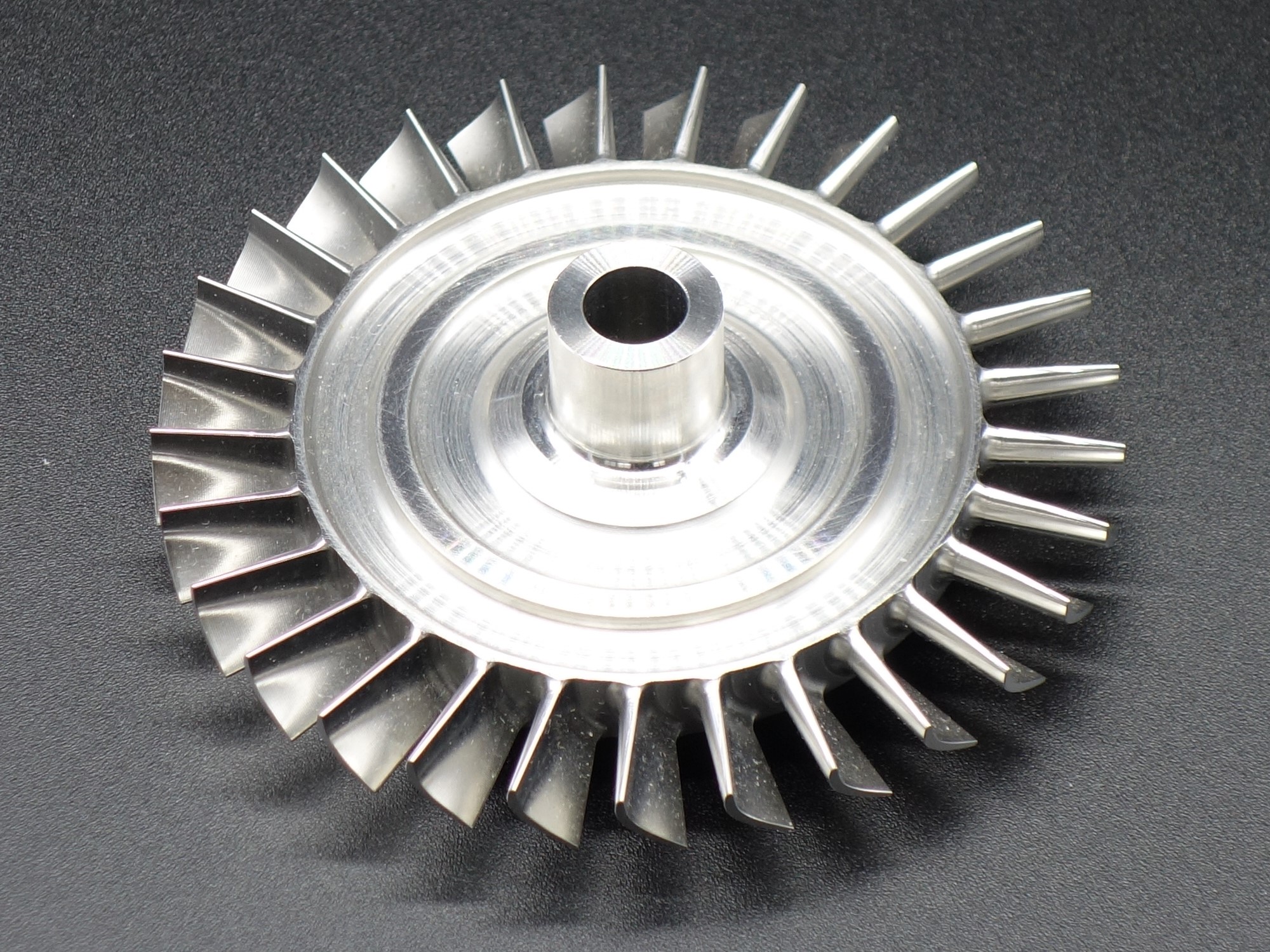 YS-11 高圧タービンブレード 1st stage ジェットエンジン飛行機部品 YS