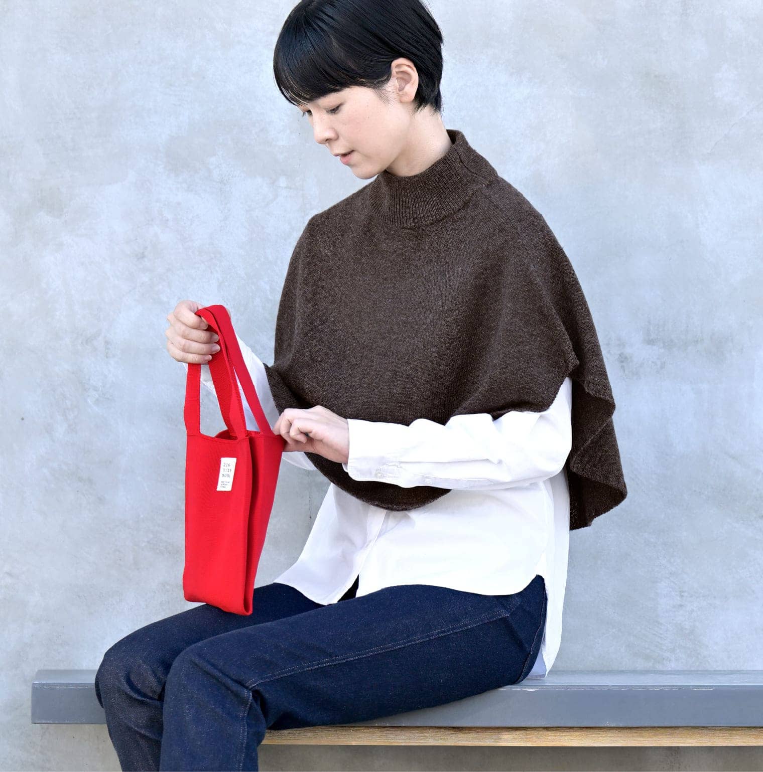 maru ポンチョケープ / 手洗いできるウール100% - SAIFUKU公式