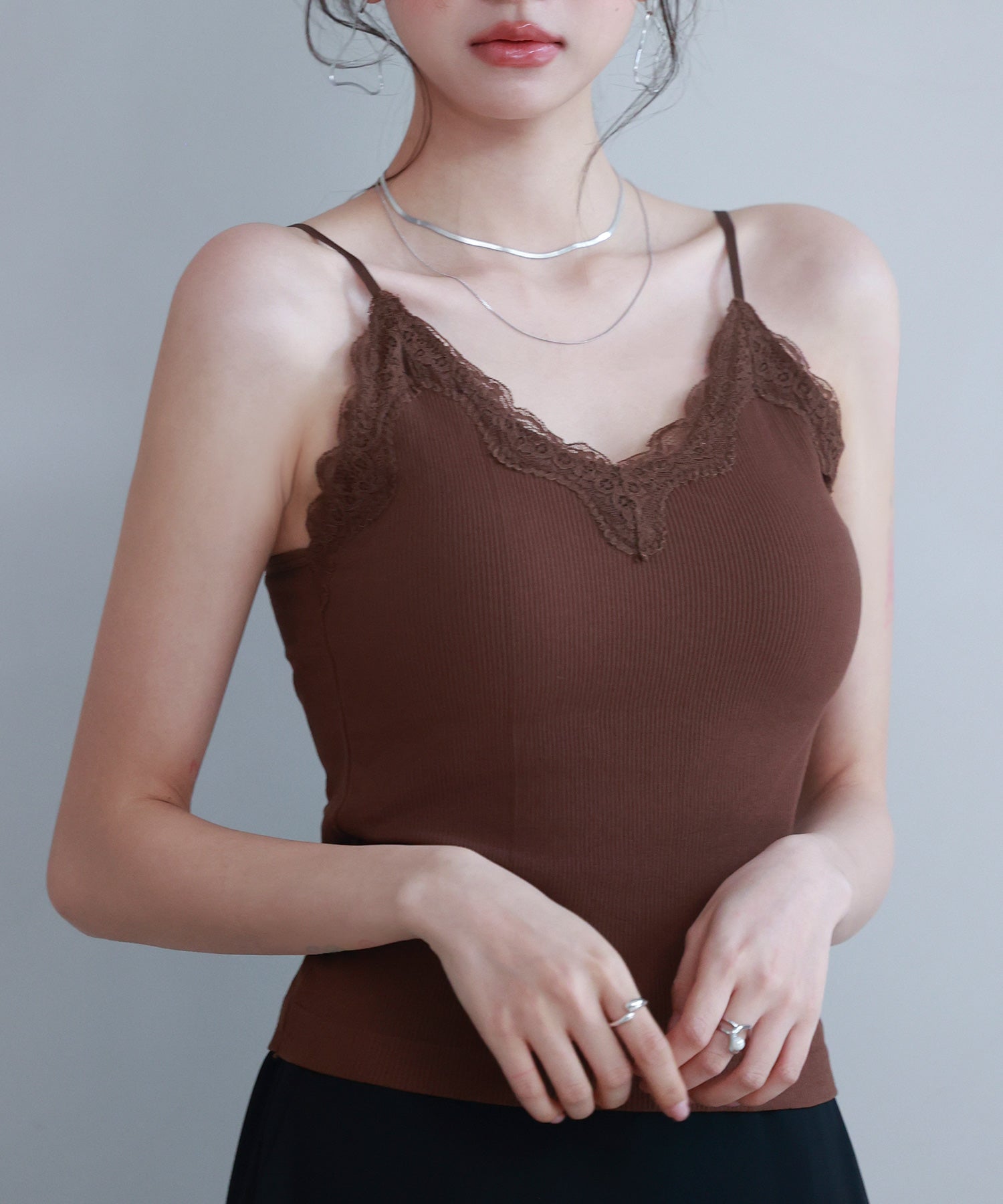胸元レースカットソーキャミソールsdpal6158 ダークブラウン – [公式