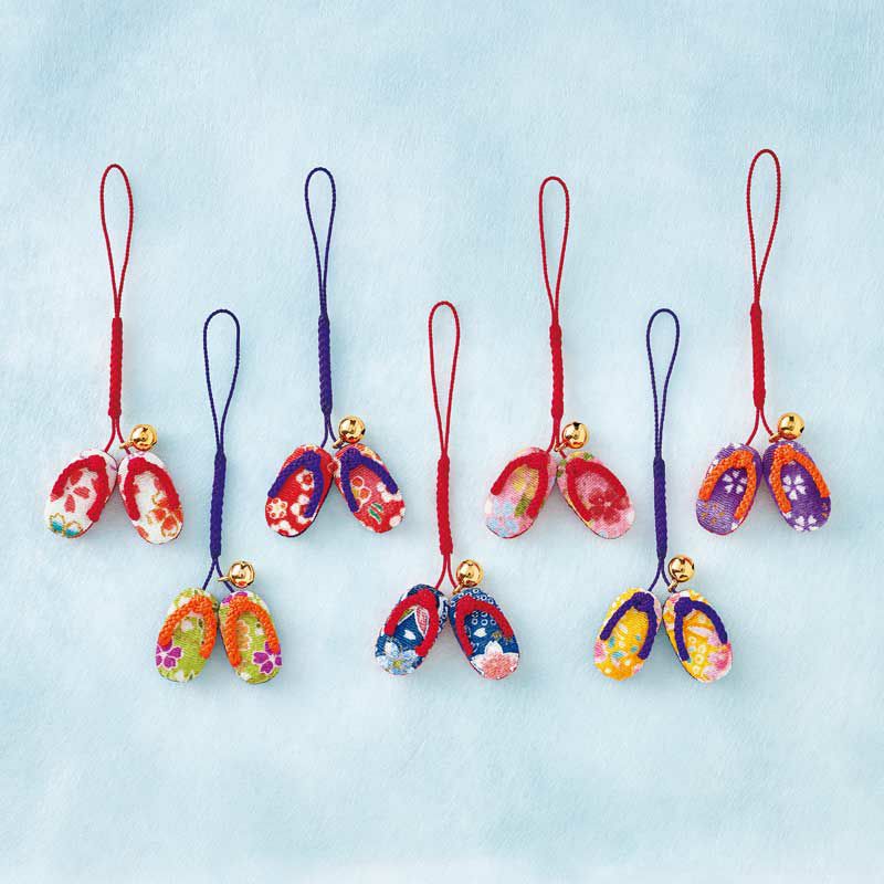 ちりめん根付・七福ぞうり｜株式会社さくらほりきり