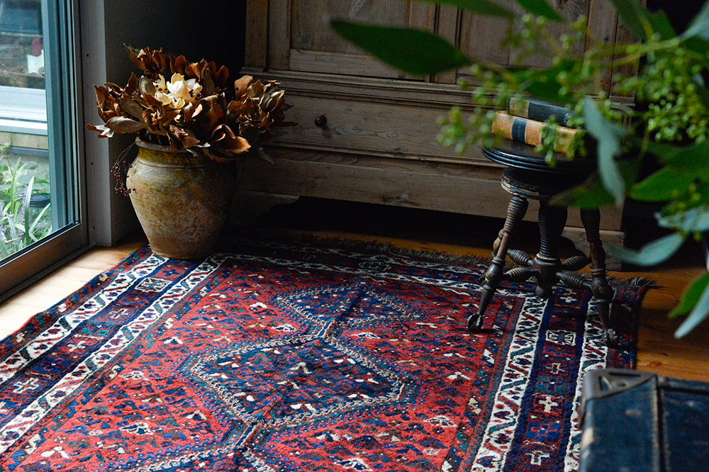 11/19（土）〜11/29（火）トライバルラグ展 | 櫻茶屋｜徳島のカフェ