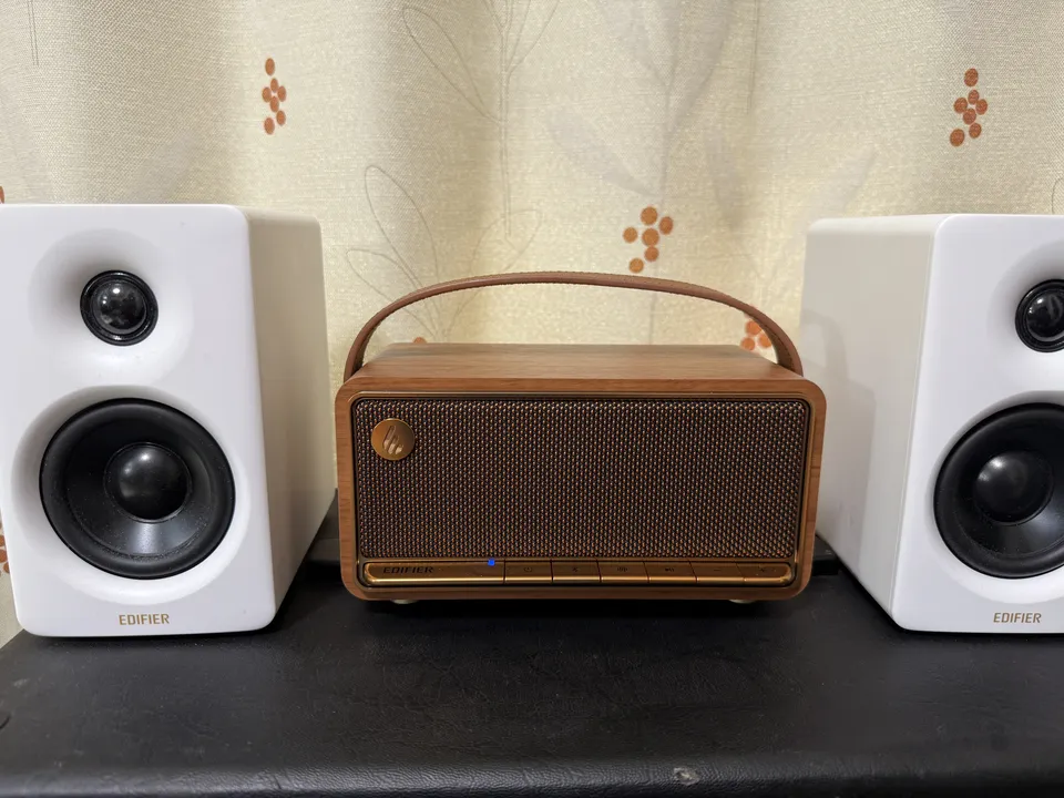 レビュー】自慢したくなるおしゃれさ！Edifier MP330を使ってみたら