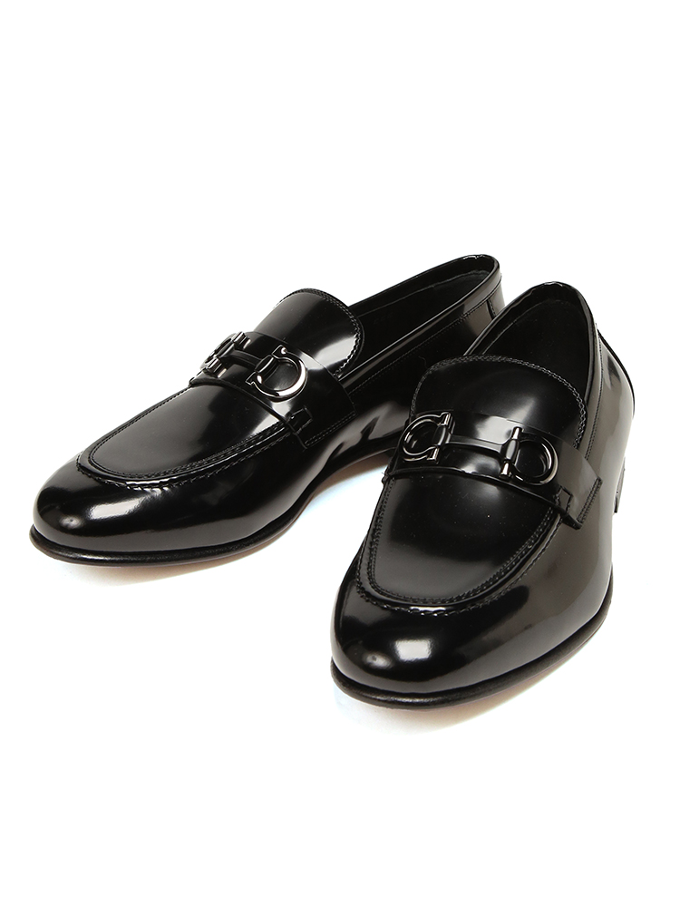 Salvatore Ferragamo (サルヴァトーレ・フェラガモ) - シューズ・靴