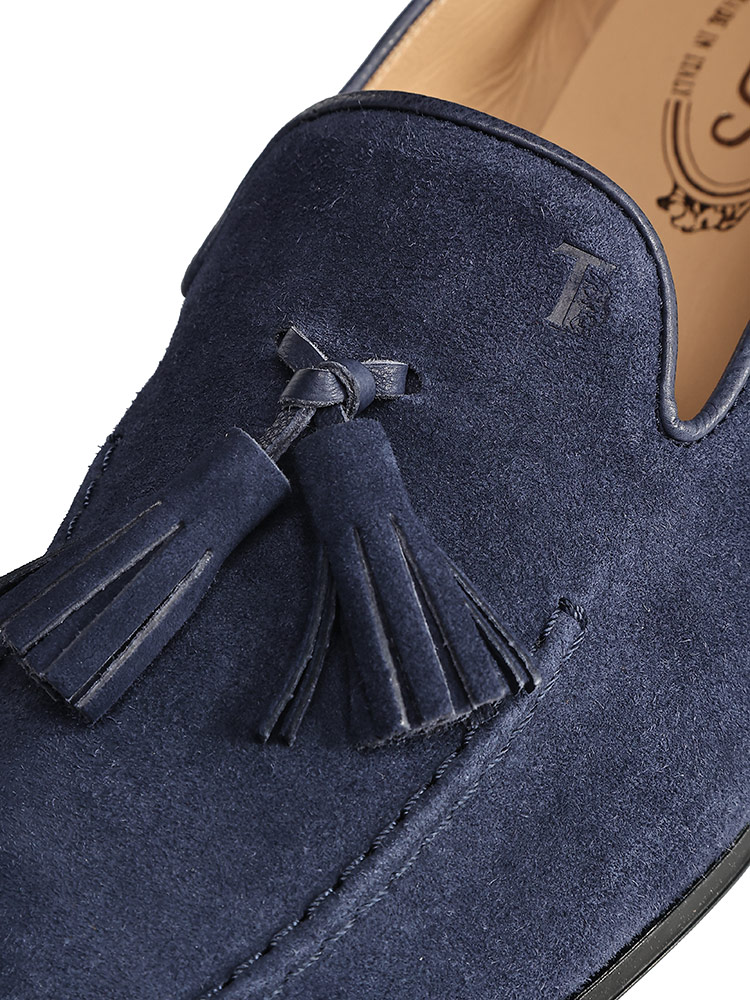 TOD'S (トッズ ) スウェード タッセル ローファー TDXXM06BAD8ZLVU