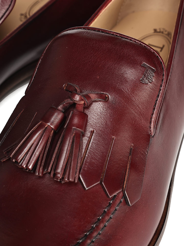 TOD'S (トッズ ) レザー タッセル ローファー TDXXM32C0CS80RD メンズ