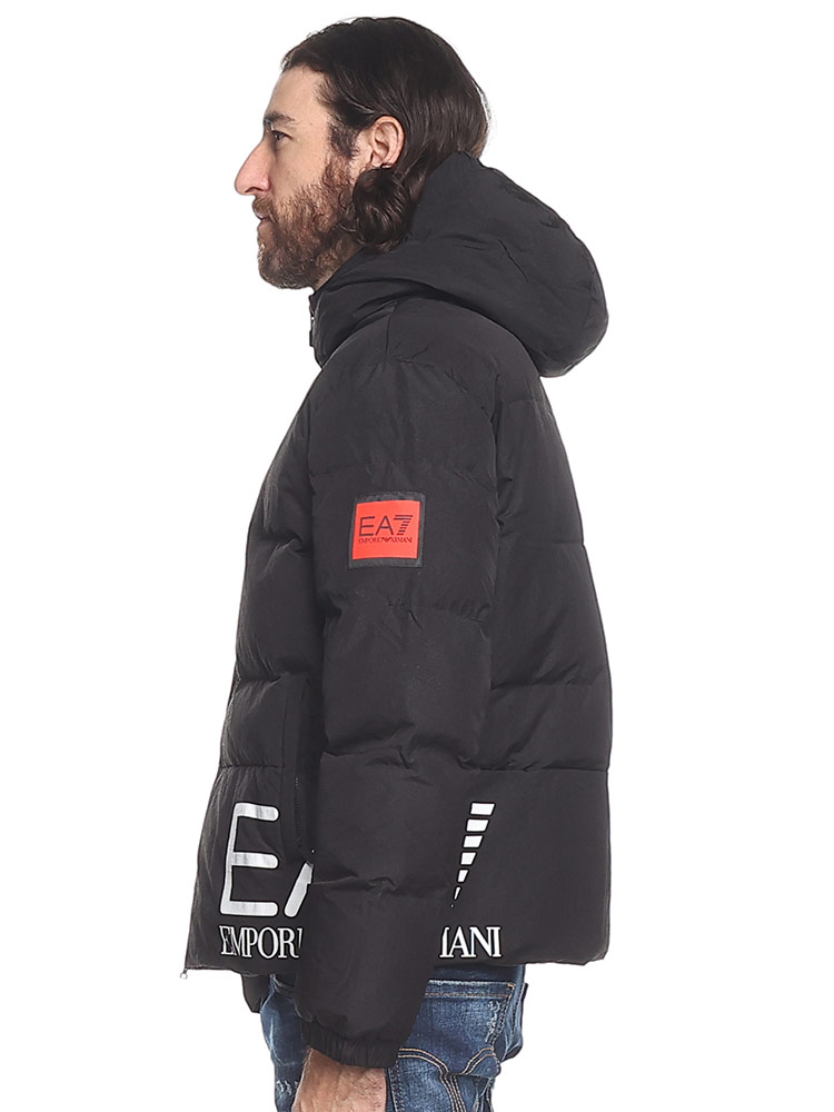 EMPORIO ARMANI EA7 (エンポリオアルマーニ) ロゴ フルジップ 中綿