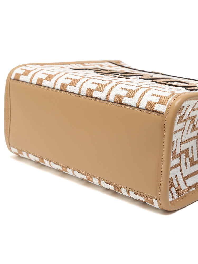 FENDI (フェンディ) ロゴ ハンドバッグ フェンディ サンシャイン