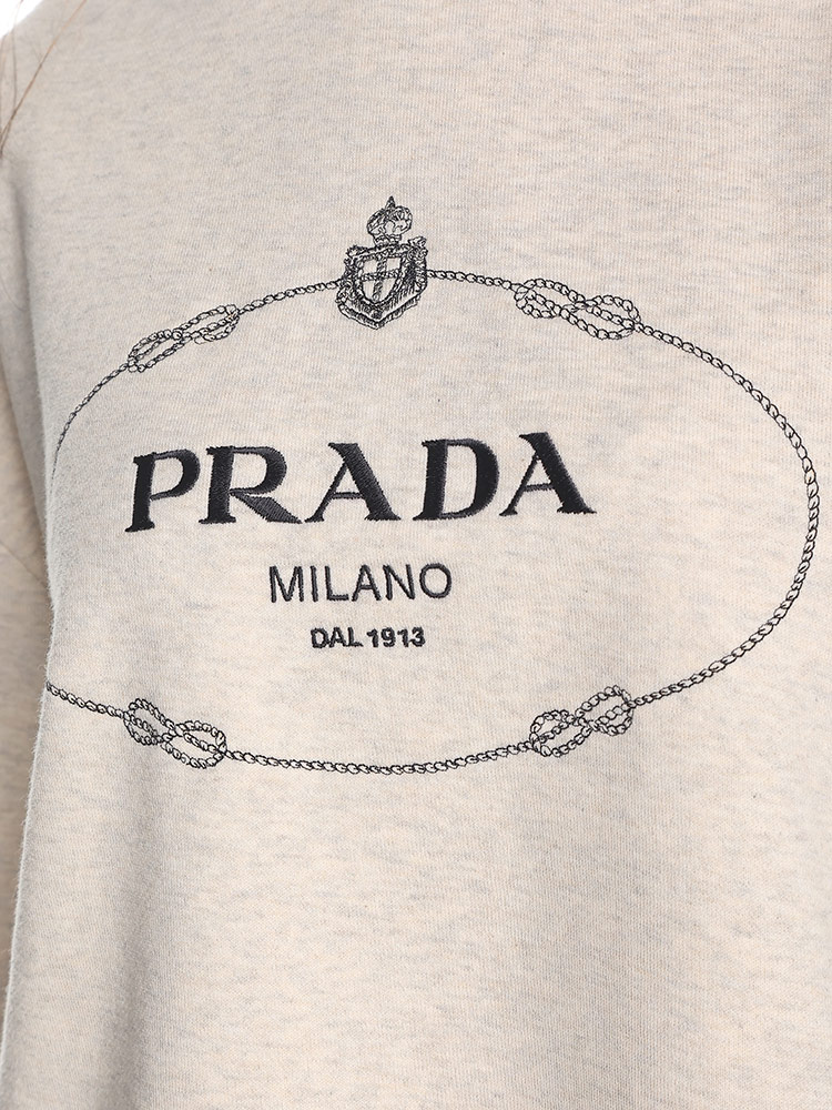 PRADA (プラダ) ロゴエンブロイダリー クロップド トレーナー