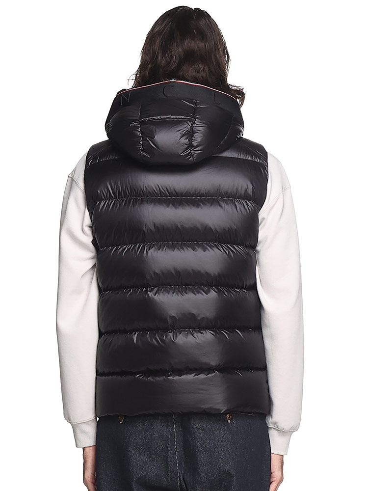 MONCLER (モンクレール) トリコロールトリミング フルジップ ダウン