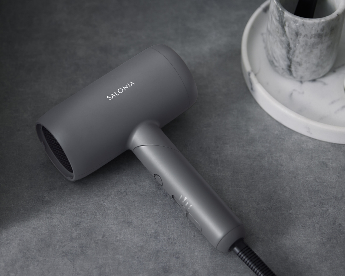 スムースシャインドライヤー | SALONIA(サロニア)公式サイト