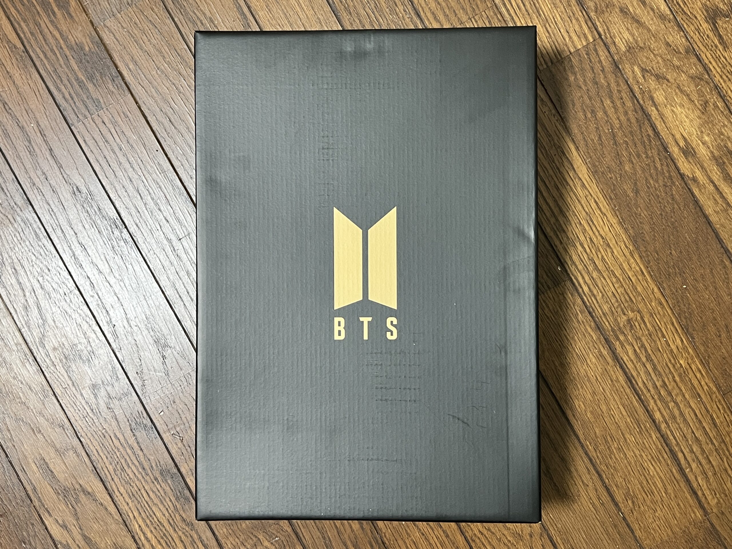 BTS】爆イケMERCH BOX #8がついに届いた！常に最高を更新し続けてくる