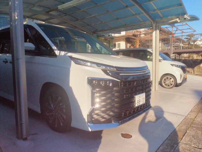 トヨタ 90系ヴォクシー モデリスタ シグネチャーイルミグリルDIY取付