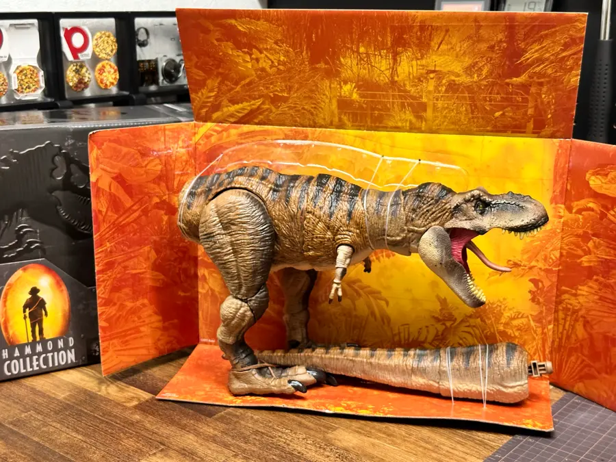 マテル ハモンドコレクション T-レックス ティラノサウルス Amazon.com