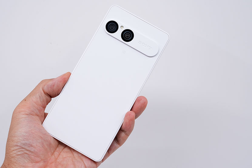 Xperia 10 VII 全色紹介 ホワイト チャコールブラック ターコイズ