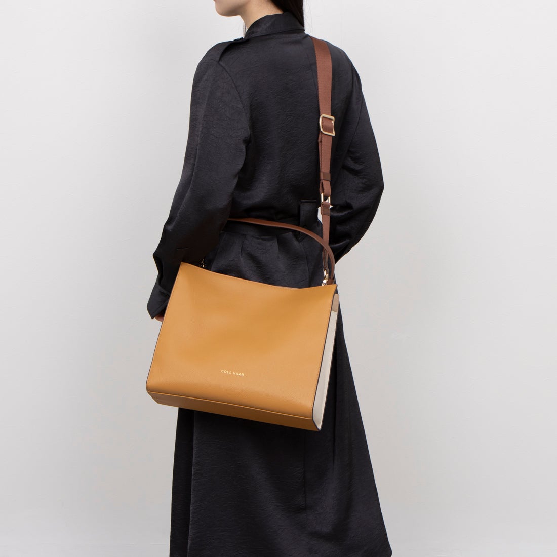 コール ハーン COLE HAAN キャリーオールショルダーバッグ womens