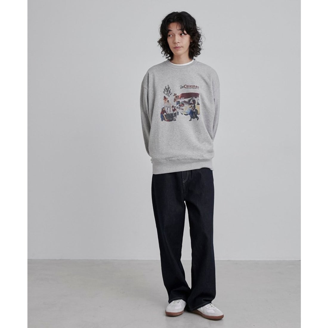 coen Coleman（コールマン）グラフィック裏毛クルーネックスウェット