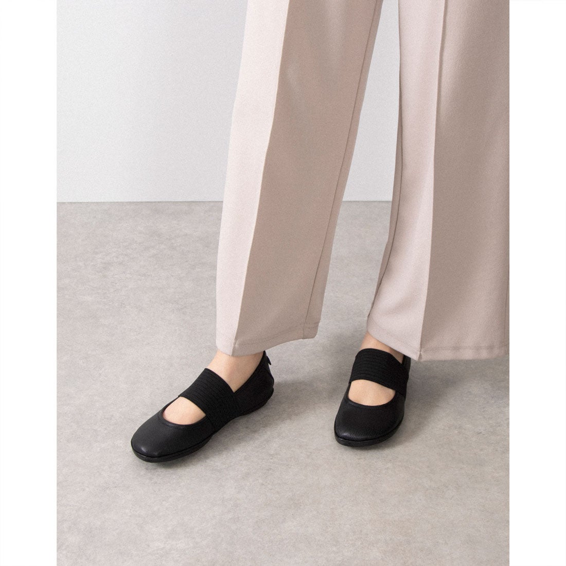 カンペール CAMPER RIGHT NINA / フラットシューズ （ブラック） -waja