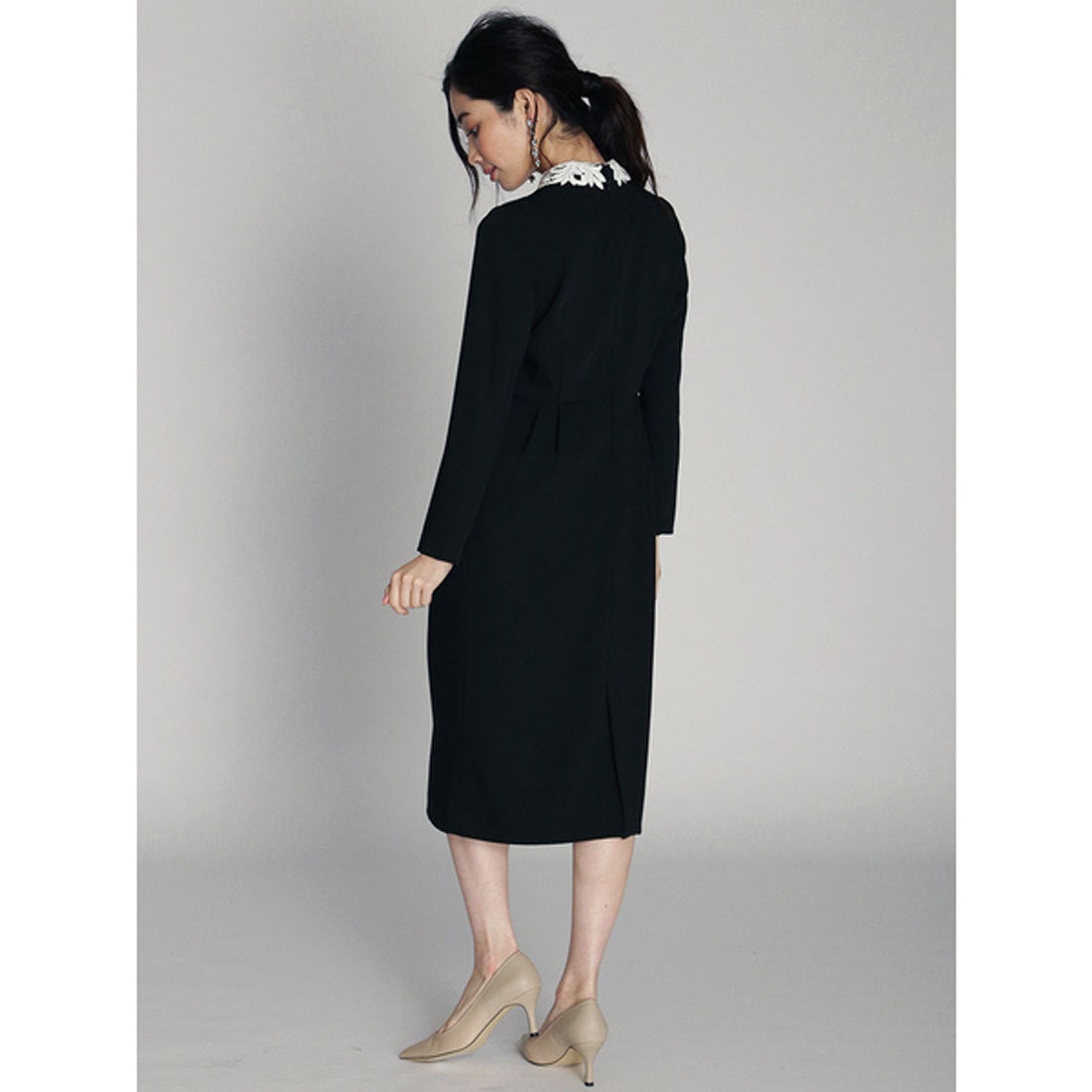 セルフォード CELFORD レース衿タックタイトワンピース （ブラック