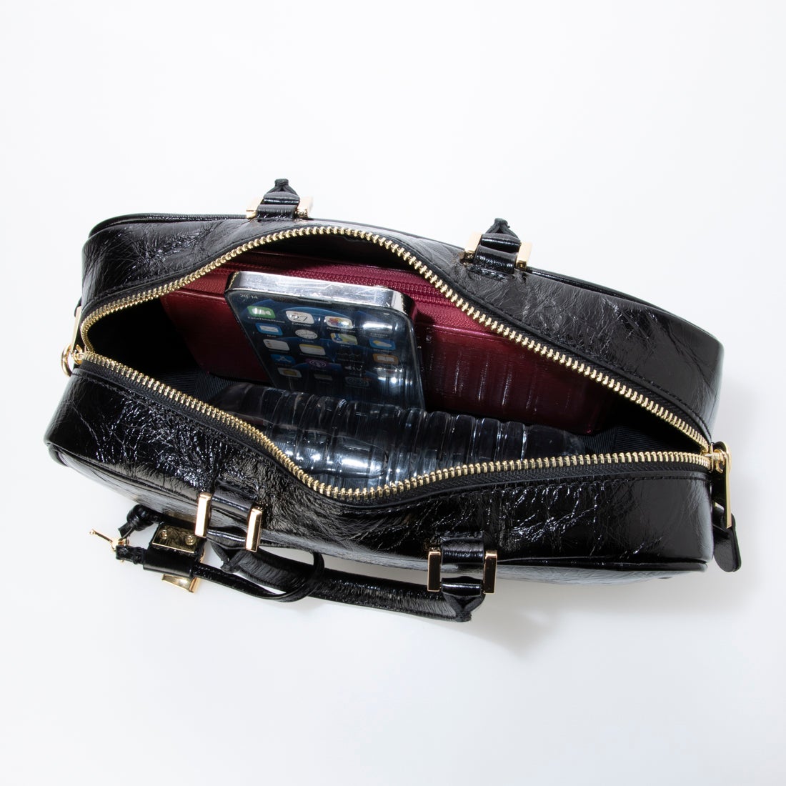 クリスチャンヴィラ CHRISTIAN VILLA チャーム付きレザーハンドル横長