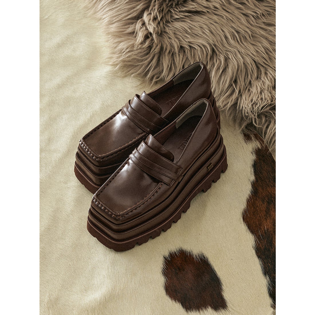 ダーリッチ Darich プラットフォームローファー （ブラウン） -靴