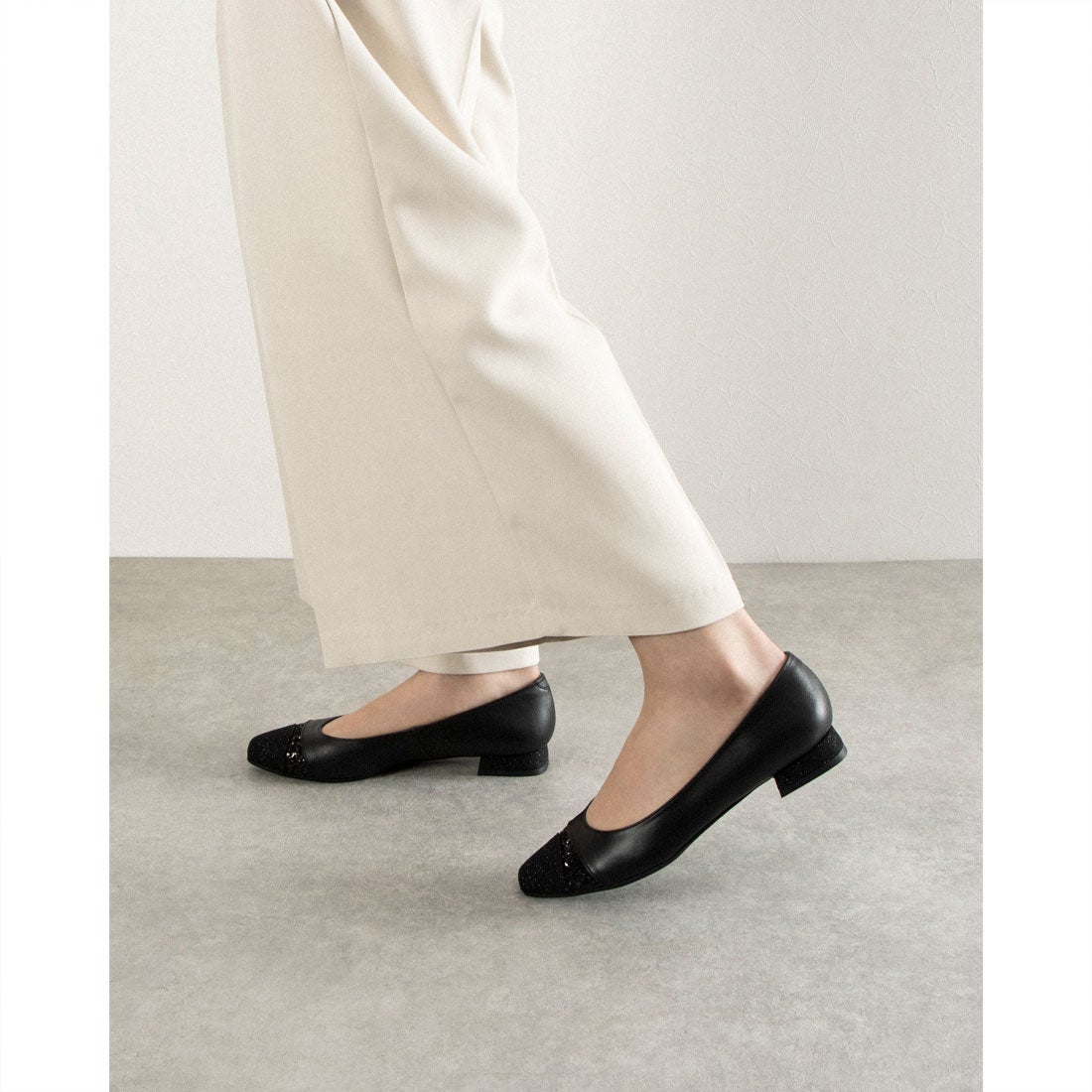 ダイアナ DIANA フラットパンプス （黒カーフ） -靴＆ファッション通販