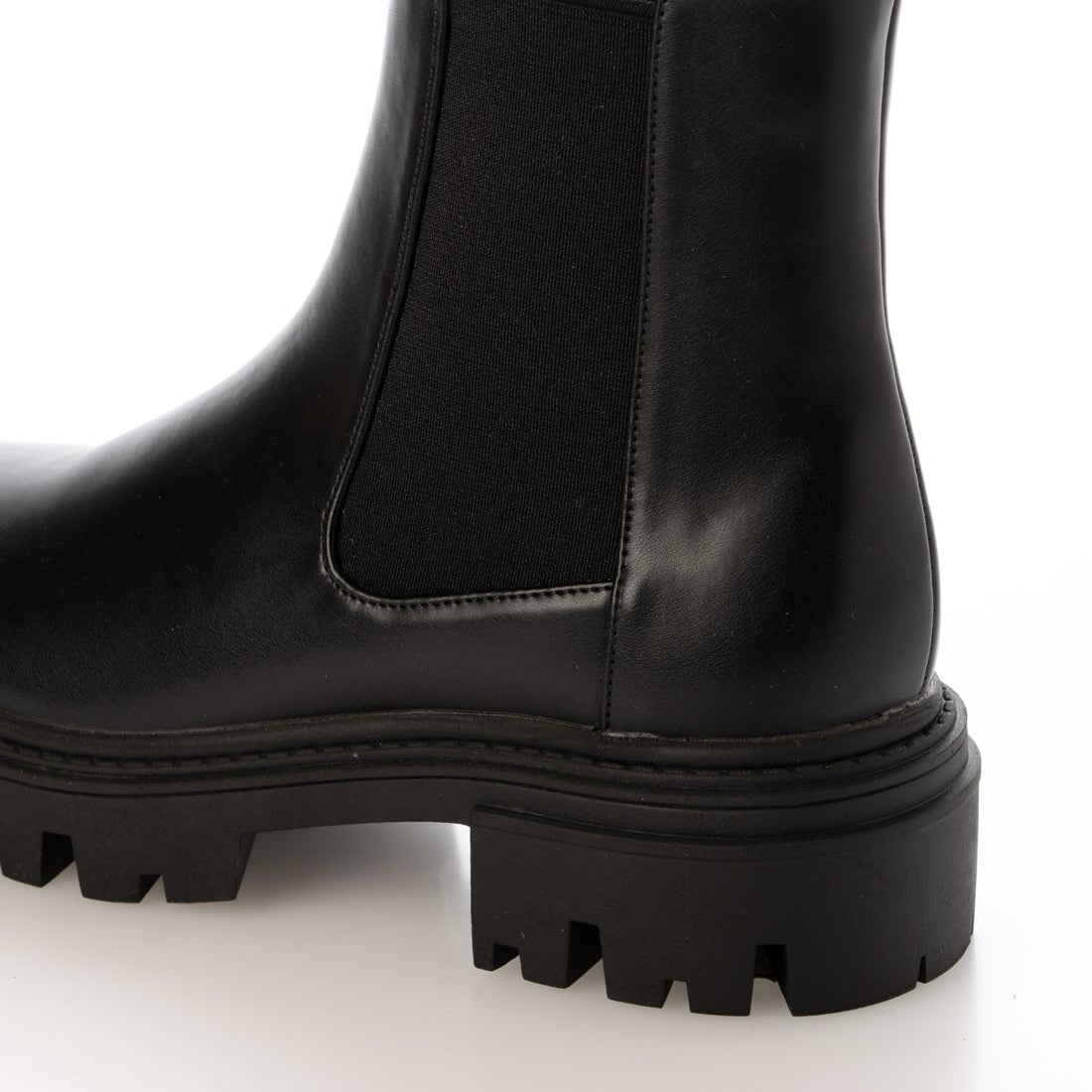 EVOL/イーボル】 サイドゴアショートブーツ IX5581 （ブラック