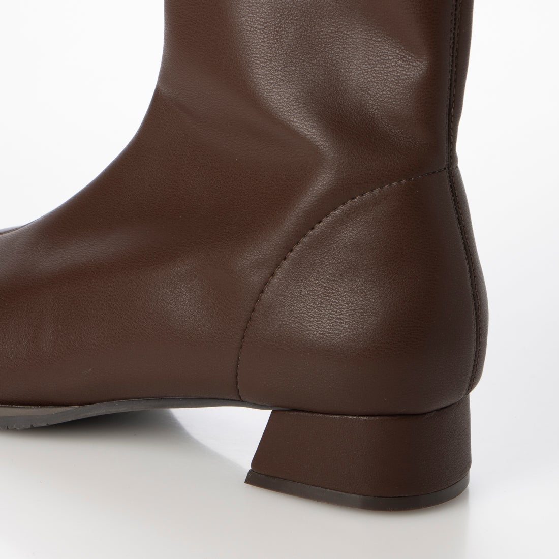 EVOL/イーボル】 晴雨兼用スクエア3cmヒールショートブーツ IX5476