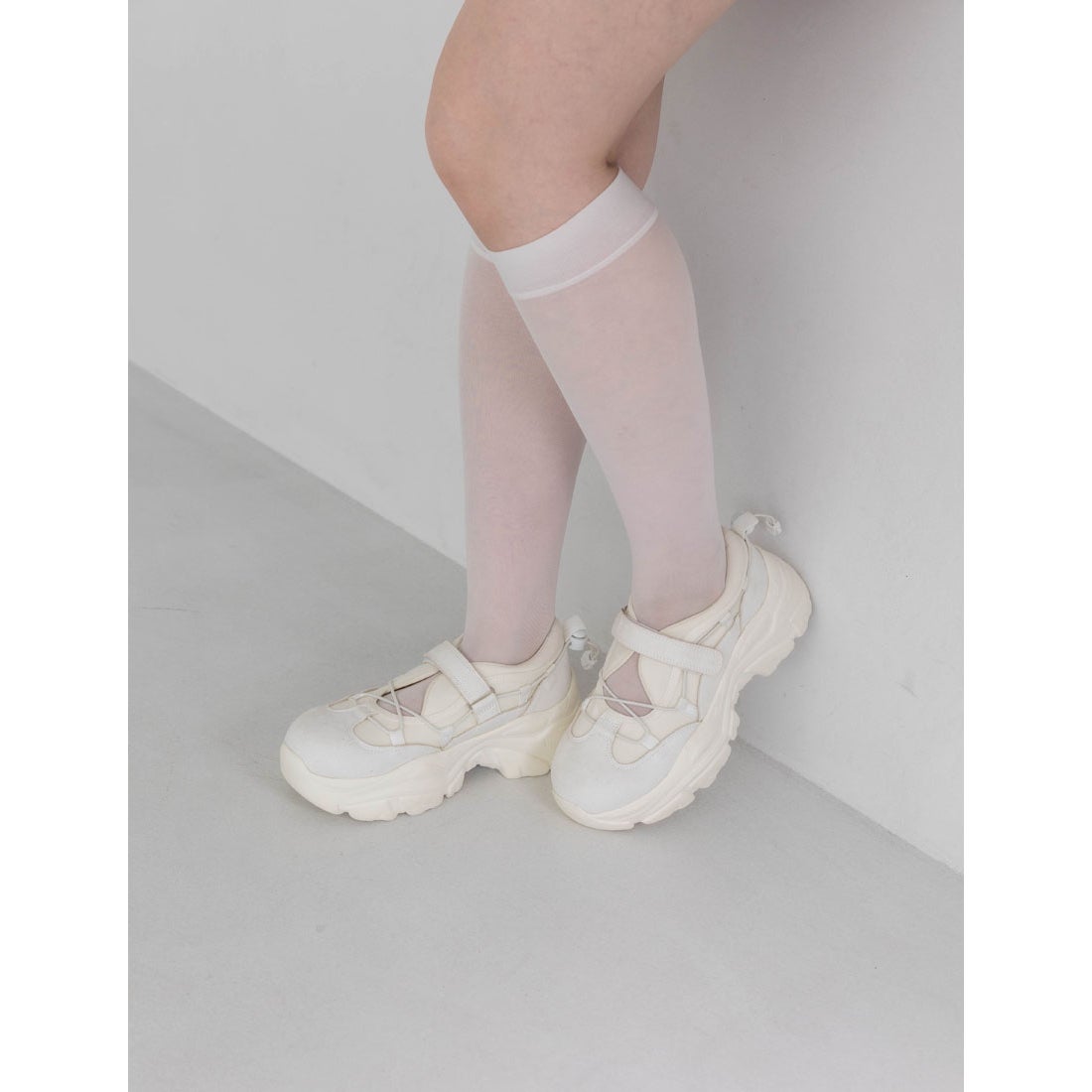 EVOL/イーボル】 【XS-LLサイズ展開】クロスデザイン厚底スニーカー