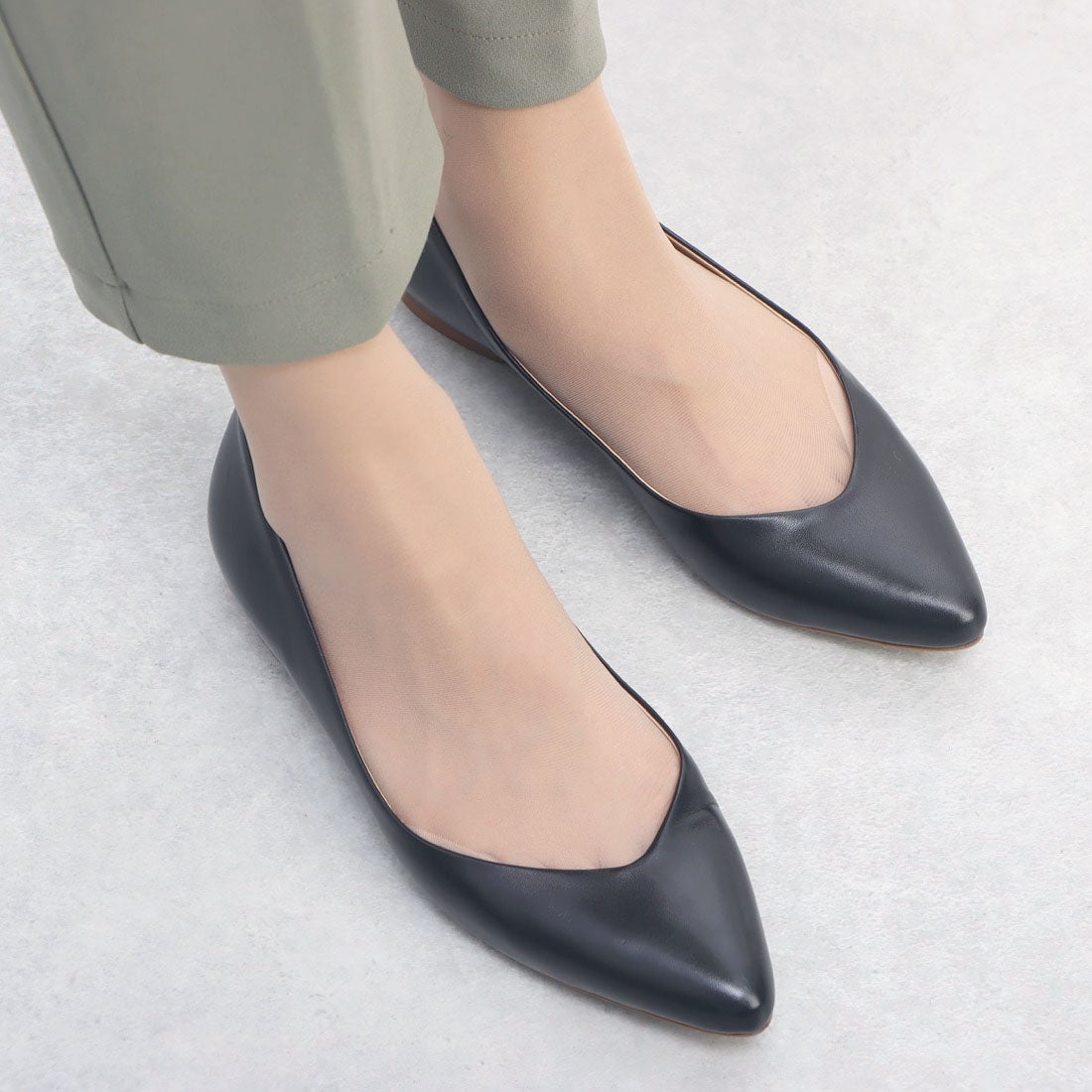 ○ファビオルスコーニ FABIO RUSCONI フラットパンプス （ブラック