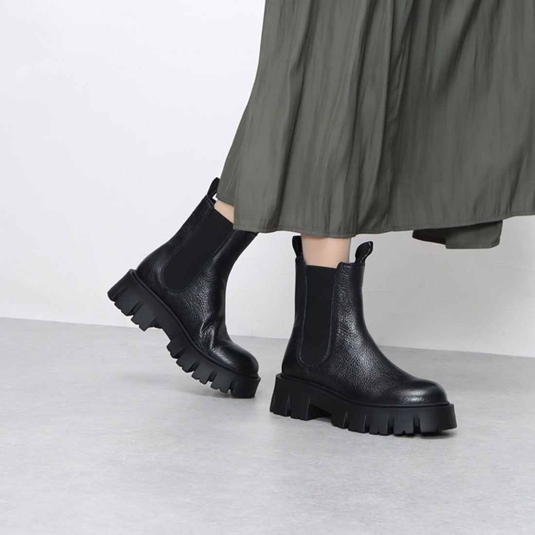 ○ファビオルスコーニ FABIO RUSCONI サイドゴアショートブーツ