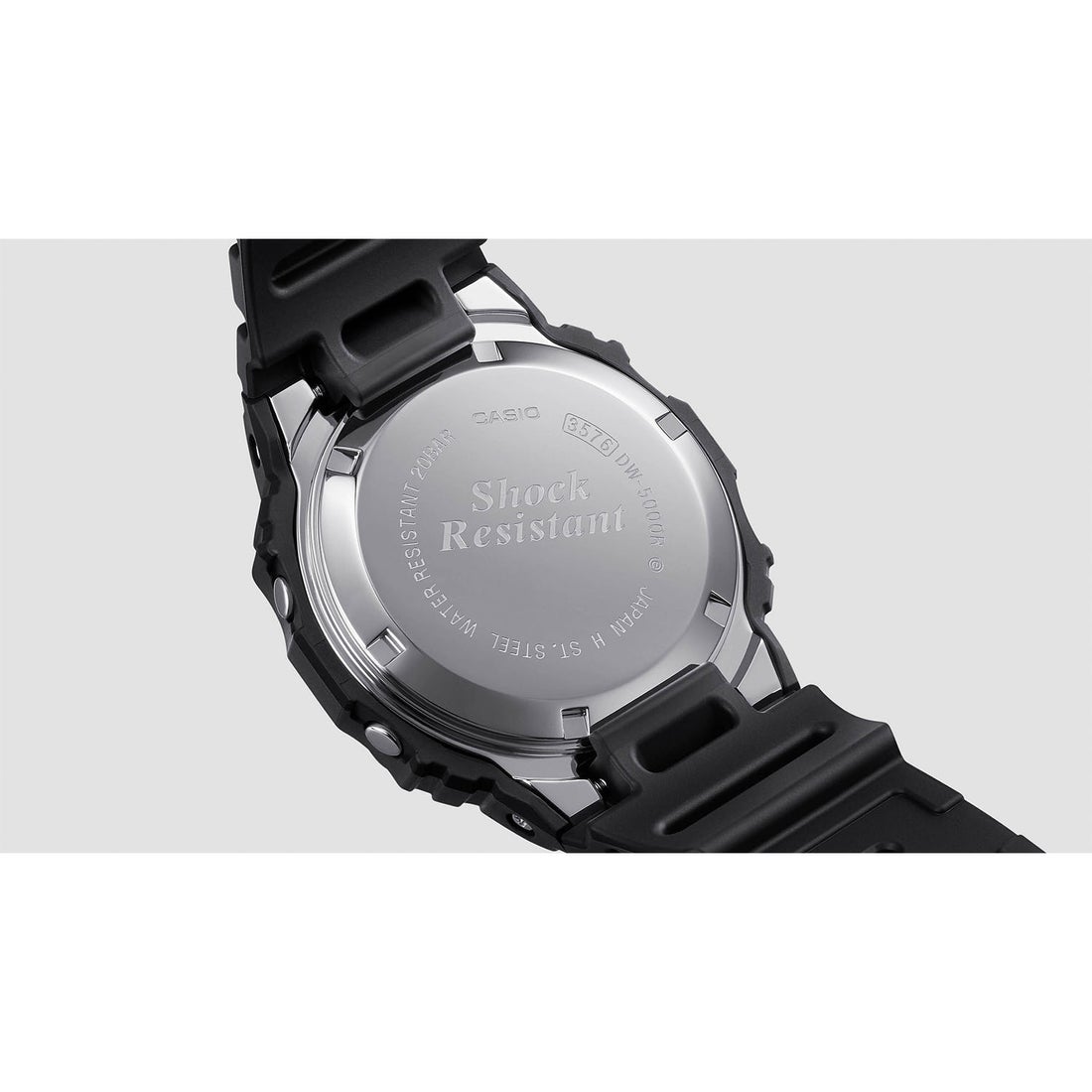 G-SHOCK】初代G-SHOCK復刻モデル / DW-5000R-1AJF （ブラック×レッド