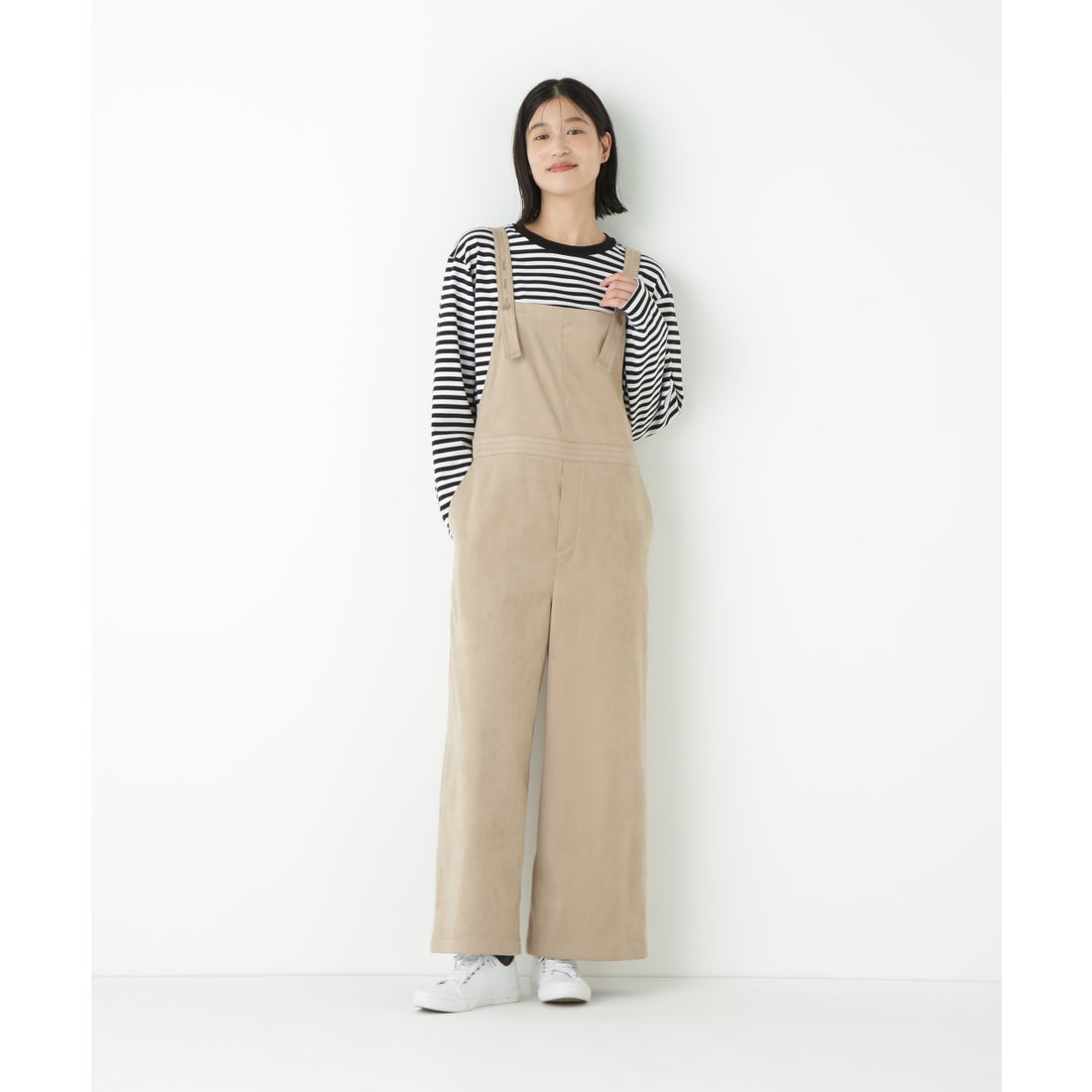 human woman ストレッチスェードオーバーオール ベージュ