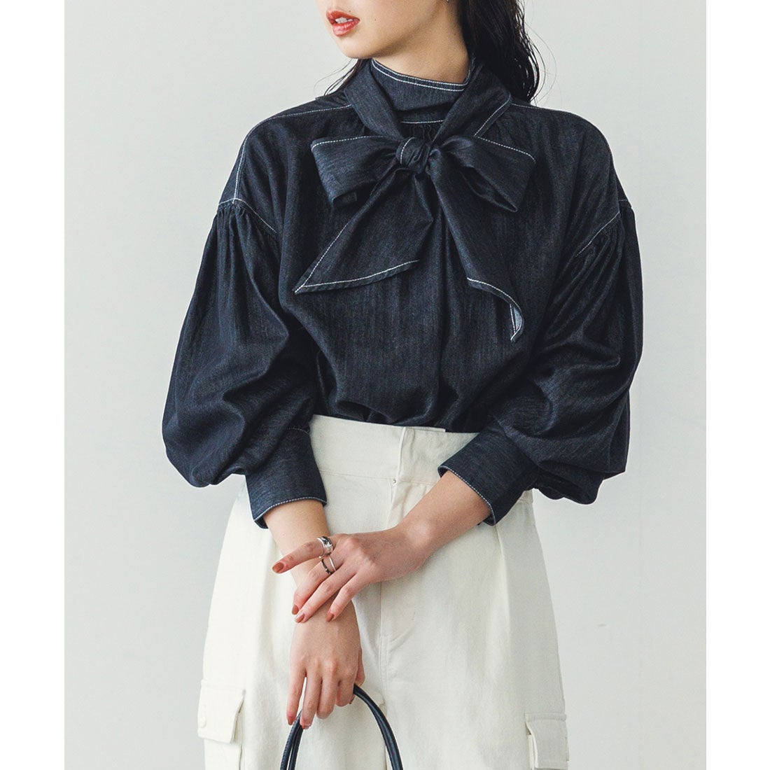 ハンチ hunch テンセルデニムボウタイブラウス （ブラック
