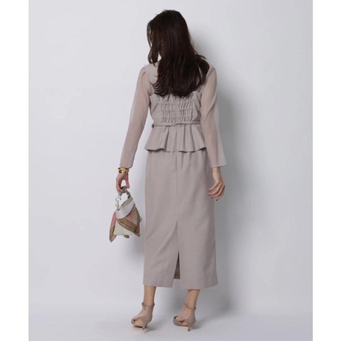 ジャスグリッティー JUSGLITTY ペプラムワンピース （特殊黒