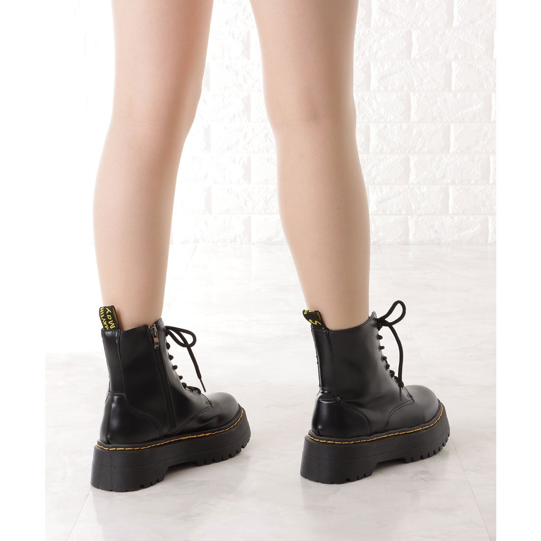 レースレディース Lace Ladies ステッチデザインレザー調レースアップ