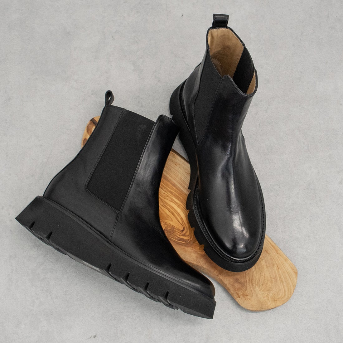 ルカ グロッシ Luca Grossi ラウンドトウ厚底サイドゴアブーツ