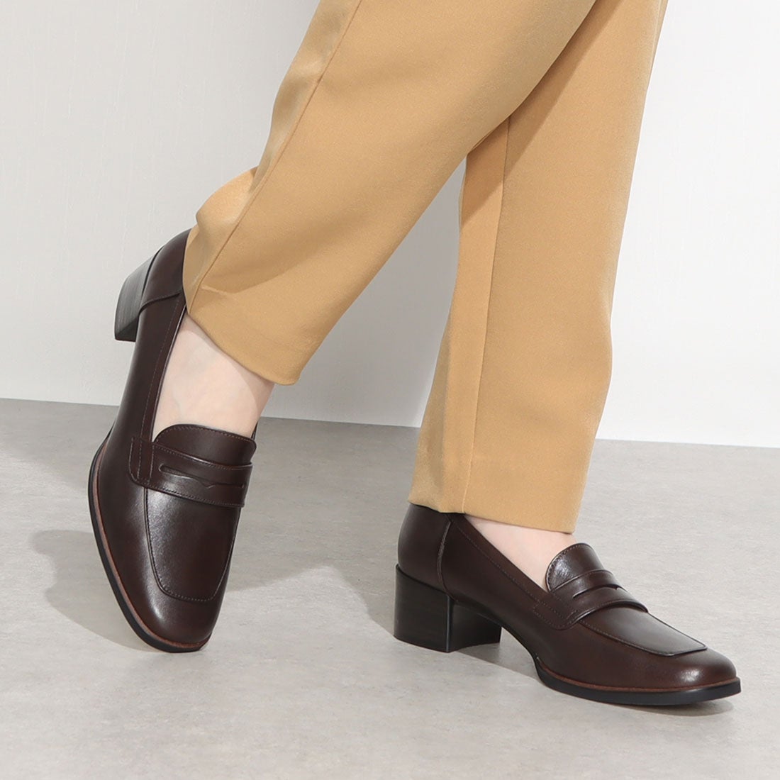 マーガレット・ハウエル アイデア MARGARET HOWELL idea ヒールアップ