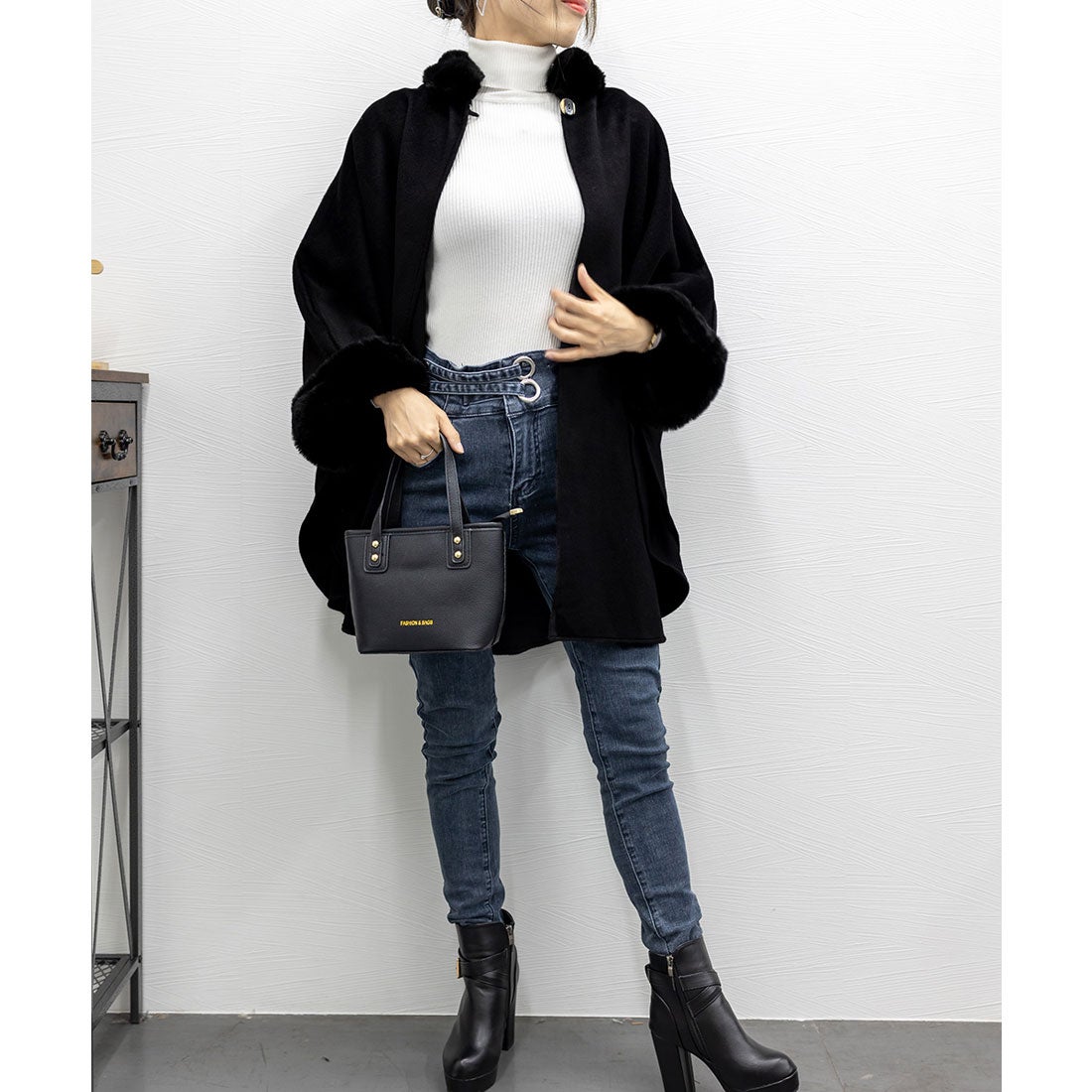 ミニミニストア miniministore ファー付きケープコート レディース