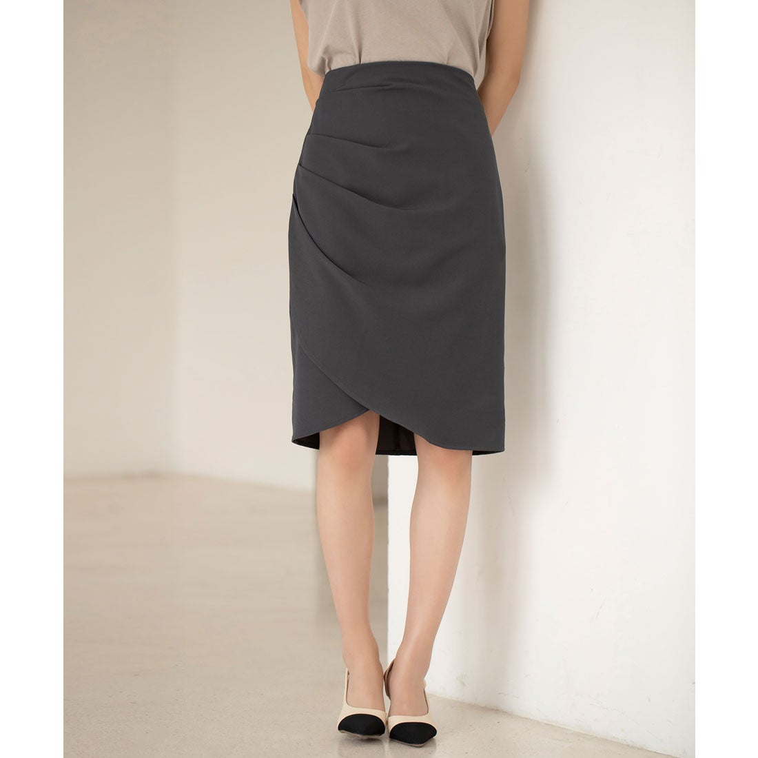 セゾンドパピヨン SAISON DE PAPILLON タイトスカート 膝丈 ラップ風