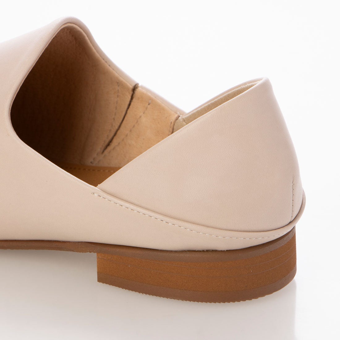 サヤ SAYA フラット本革スリッポンシューズ （アイボリー） -【公式