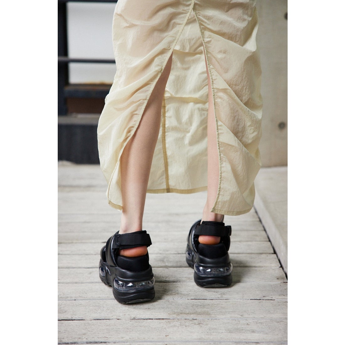 SLY AIR VOLUME SOLE サンダル BLK -ファッション通販 FASHION WALKER