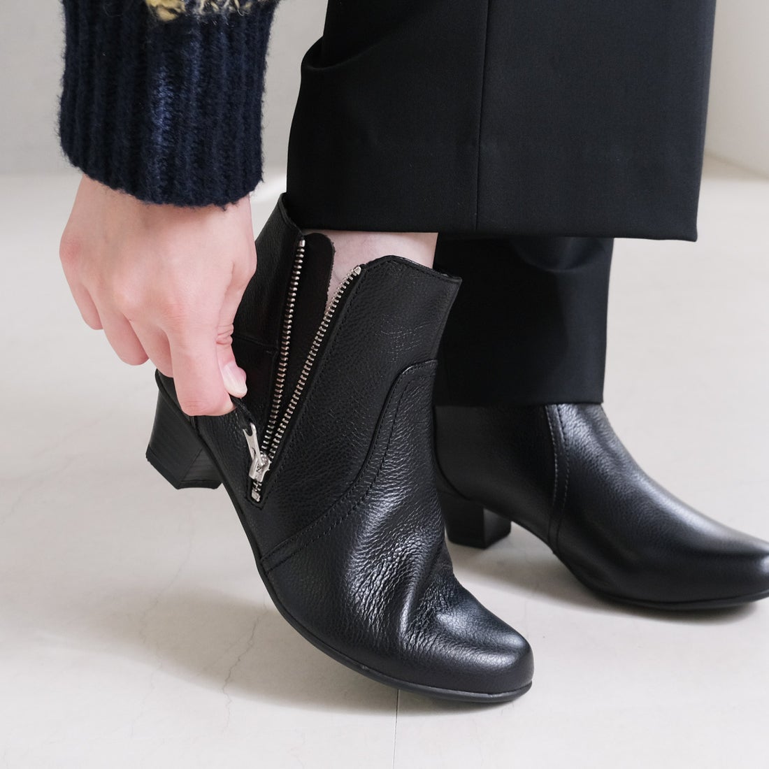 pointer 【本革】ショートブーツ サイドファスナー レディース